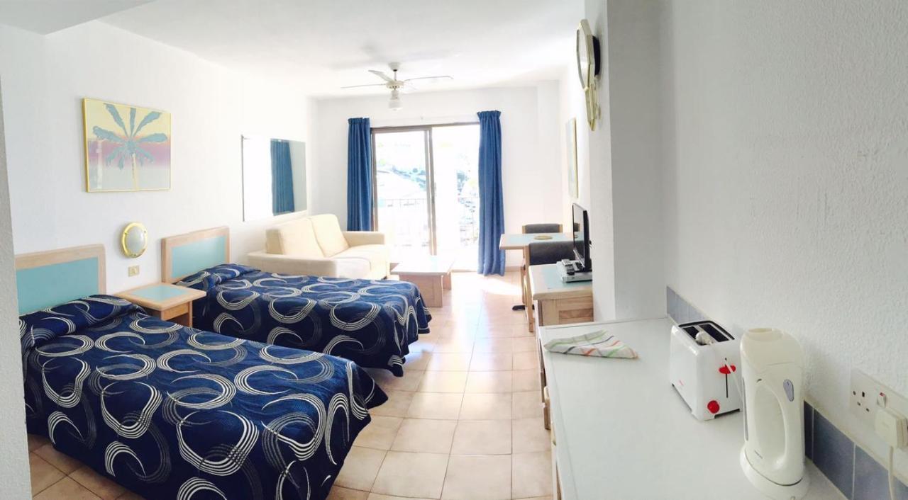 Studio Castle Harbour Vistas Piscina Apartman Los Cristianos  Kültér fotó